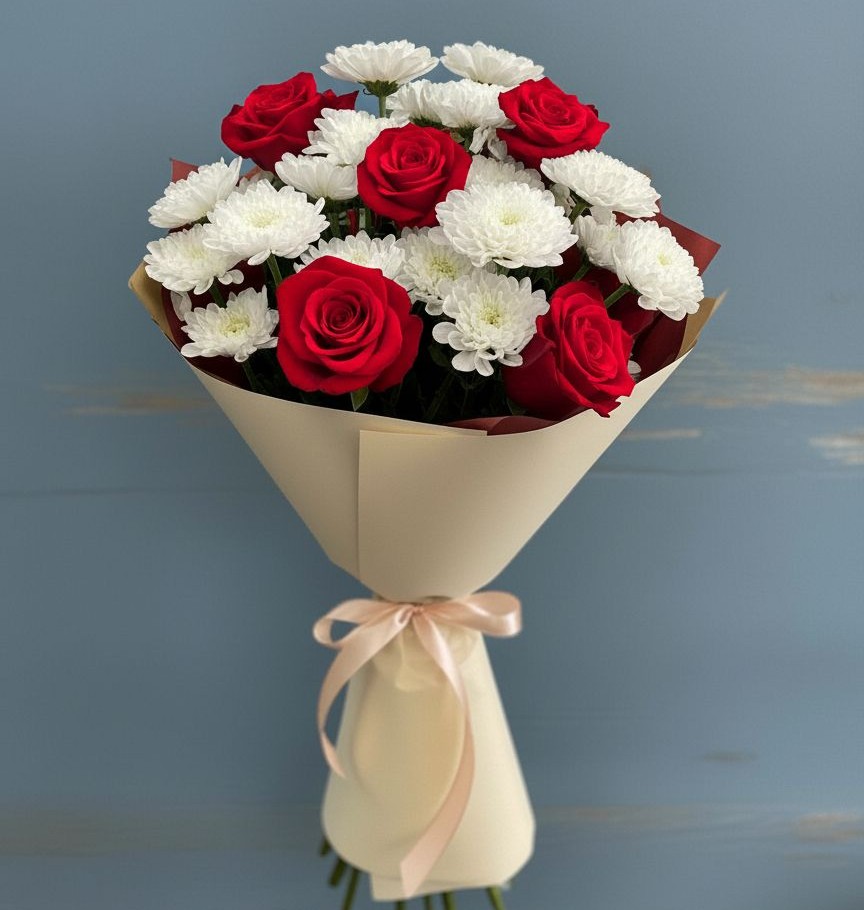 Букет цветов из: Розы и Хризантемы в Юность