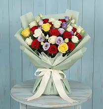 Букет цветов из:  Розы в Юность