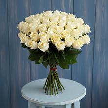 Букет 51 Белая роза Эдлесс Лав в Юность