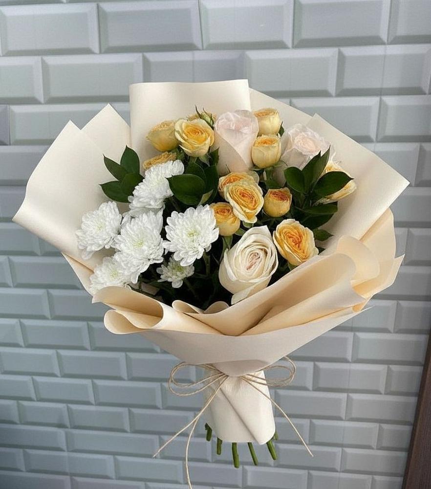Букет цветов из: Розы и Хризантемы в Юность