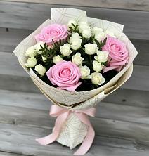 Букет цветов из:  Розы в Юность