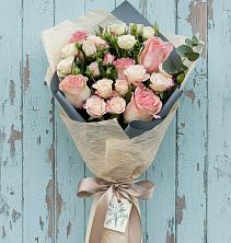 Букет цветов из:  Розы в Юность