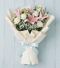Букет цветов из:  Лилии в Юность