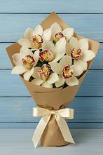 Букет цветов из:  Орхидеи и Розы в Юность